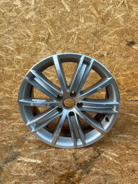 Volkswagen Tiguan (I, 5N), фото 1