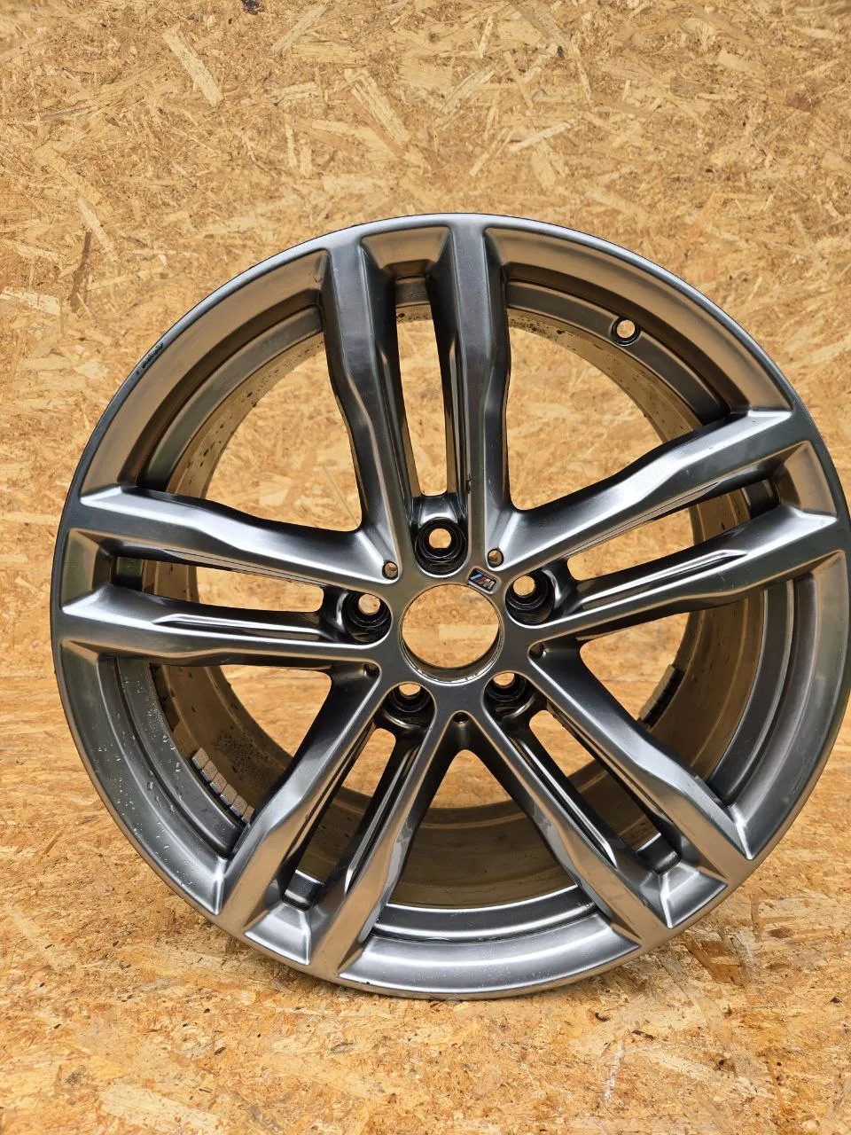 BMW № 657 · R19, фото 1