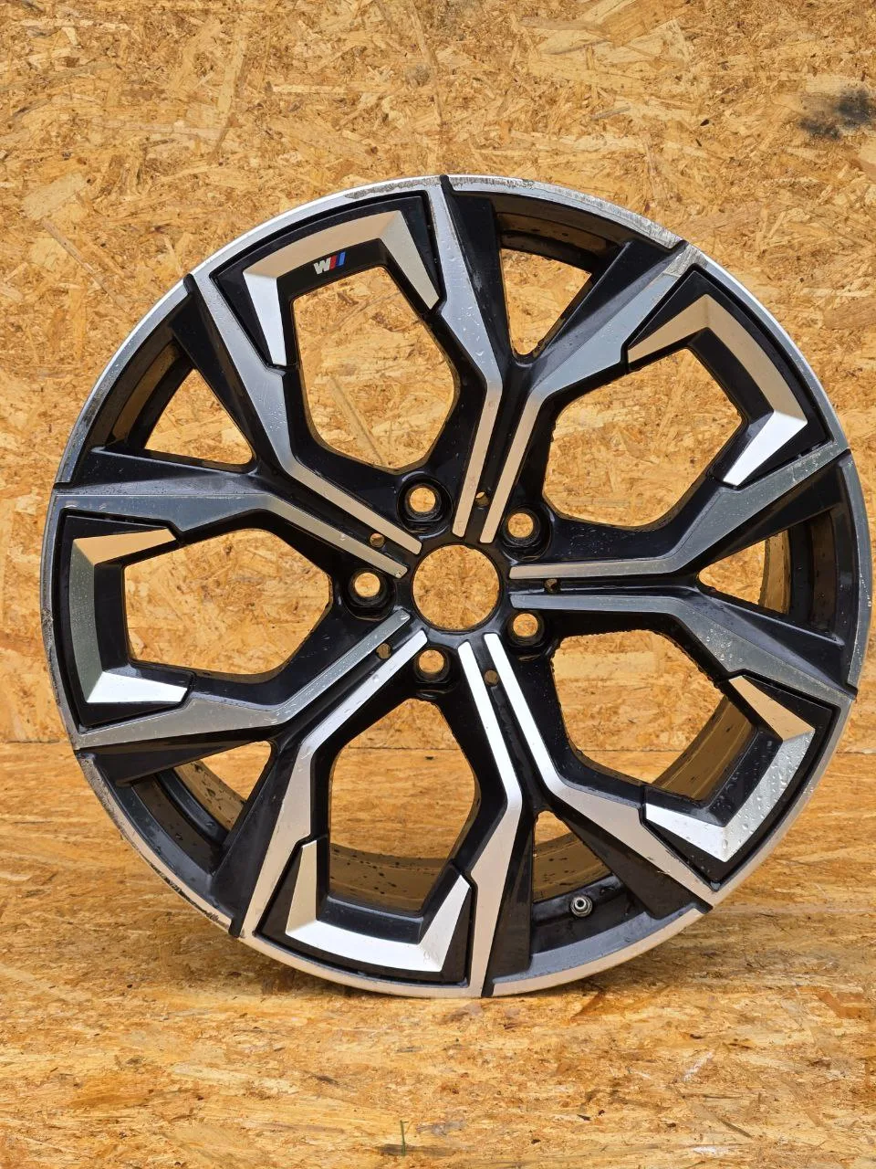 BMW № 859 · R19, фото 1