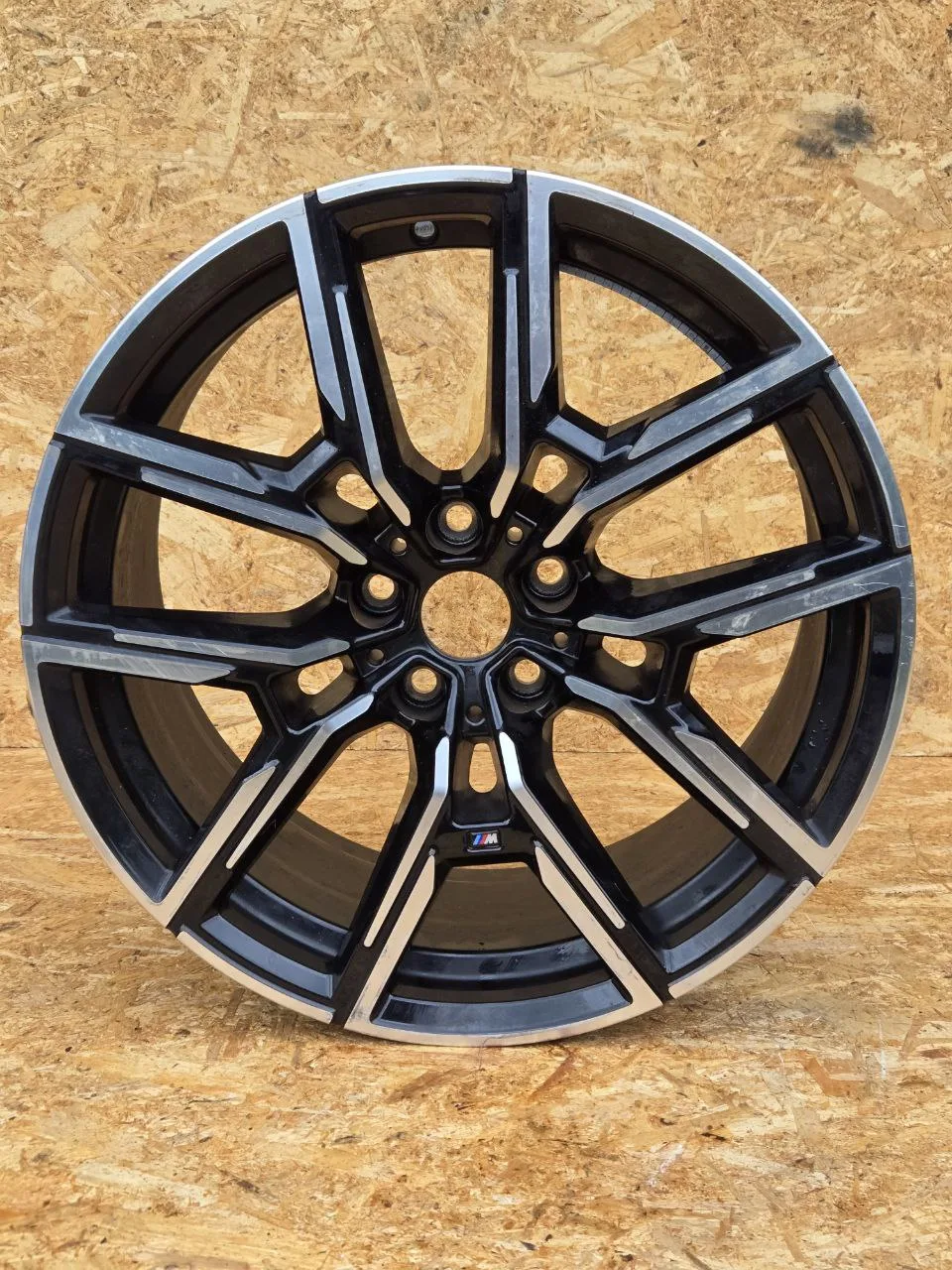 BMW № 861 · R19, фото 1