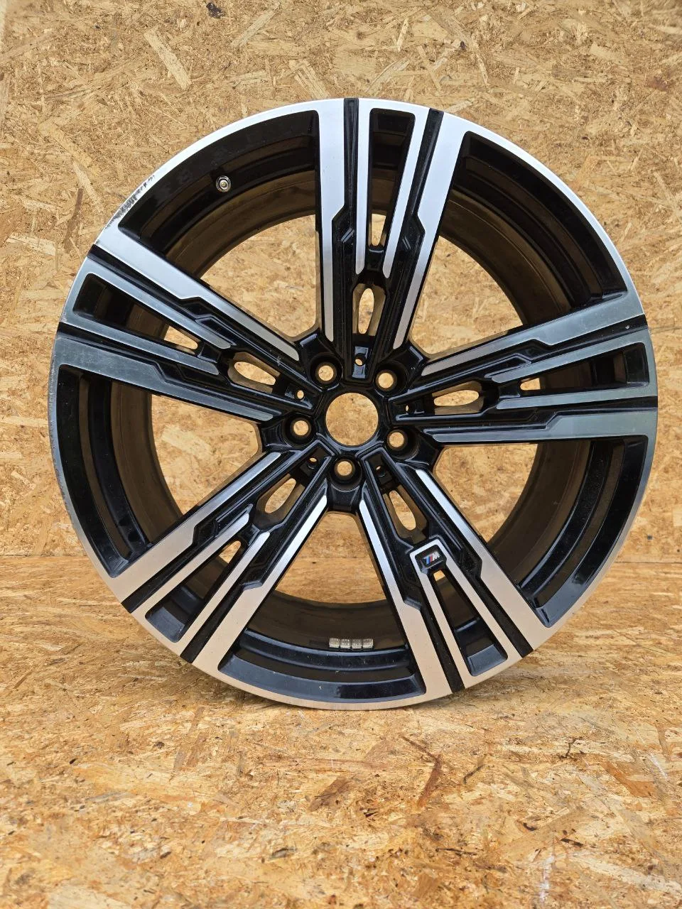 BMW № 663 · R21, фото 1