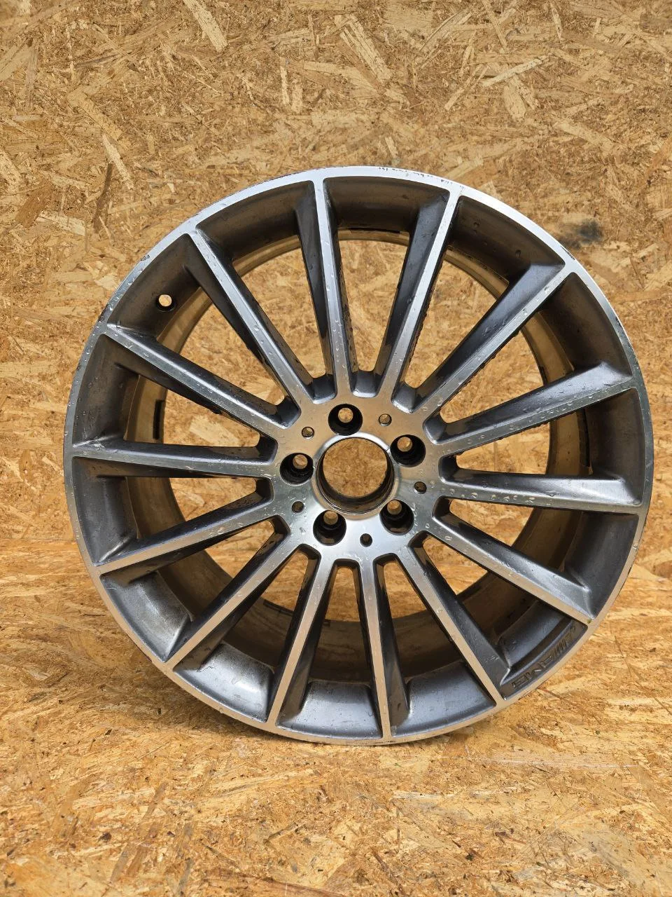 Mercedes-Benz № 669 · R20, фото 1