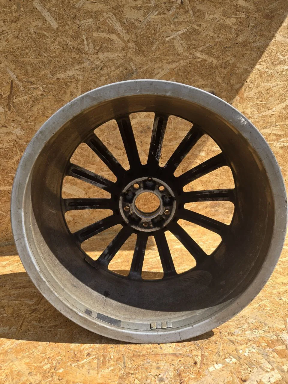 Mercedes-Benz № 681 · R20, фото 3