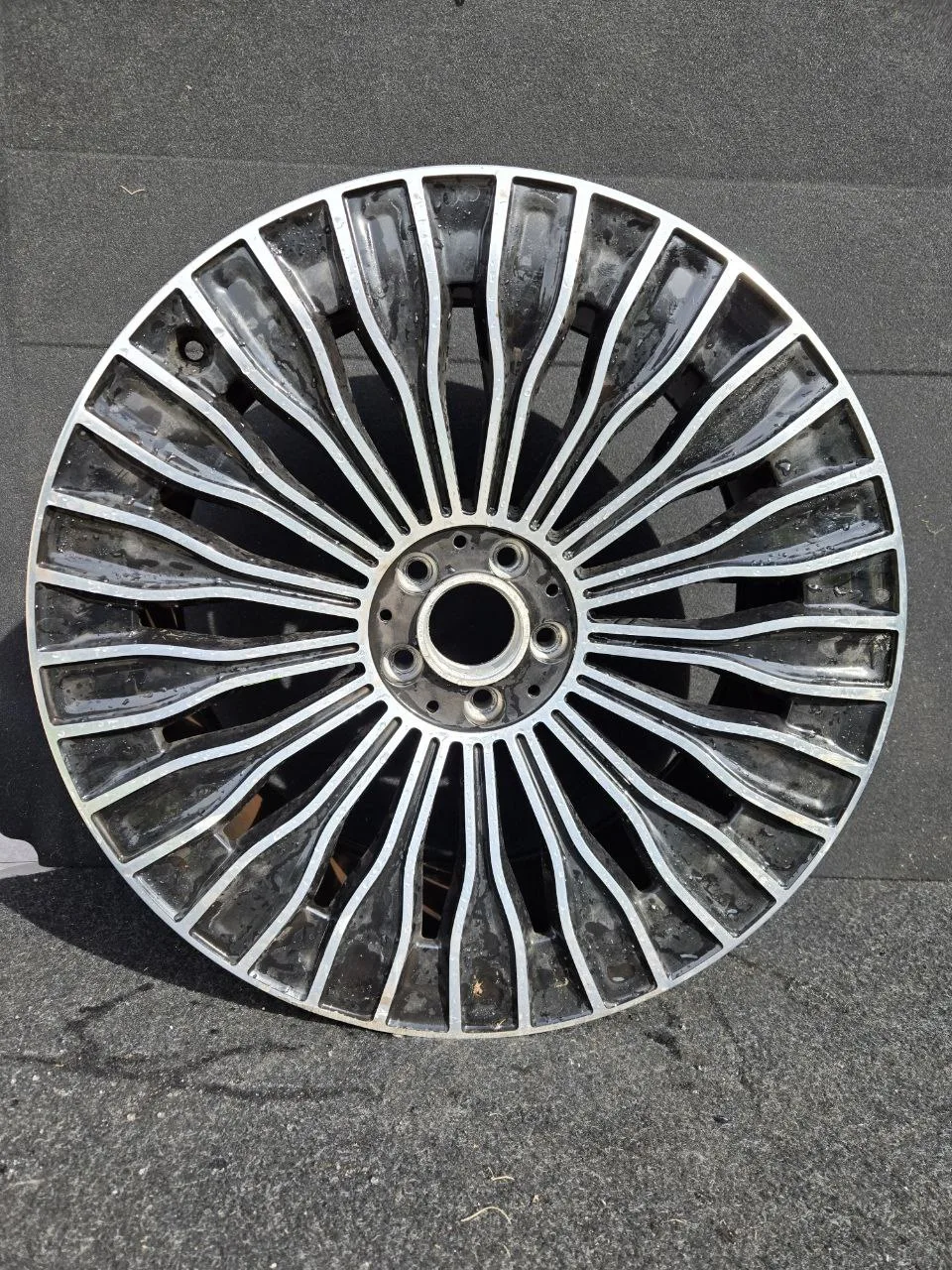 Mercedes-Benz № 1039, фото 1
