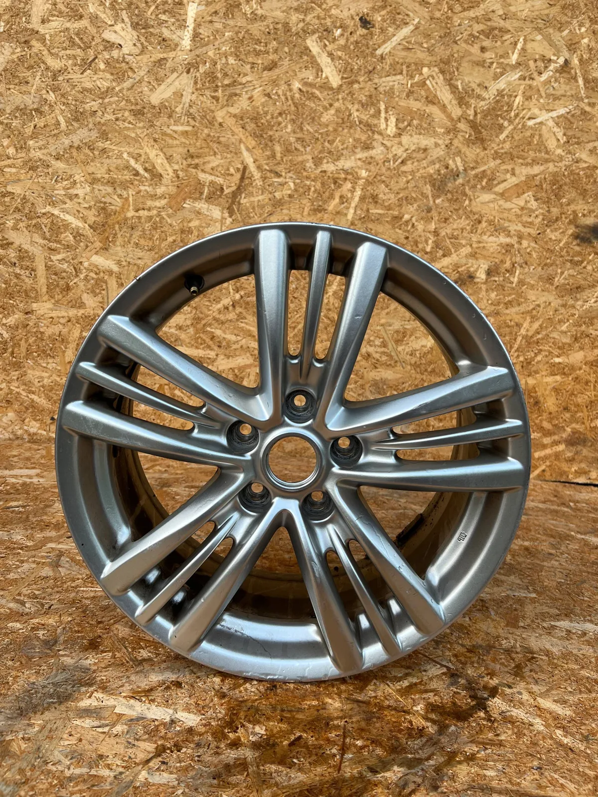 Nissan № 1018, фото 1